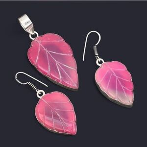 Pink Botswana Agate Carved Leaf Gemstone Pendant+Earring Set